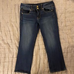 Women’s American Eagle jeans